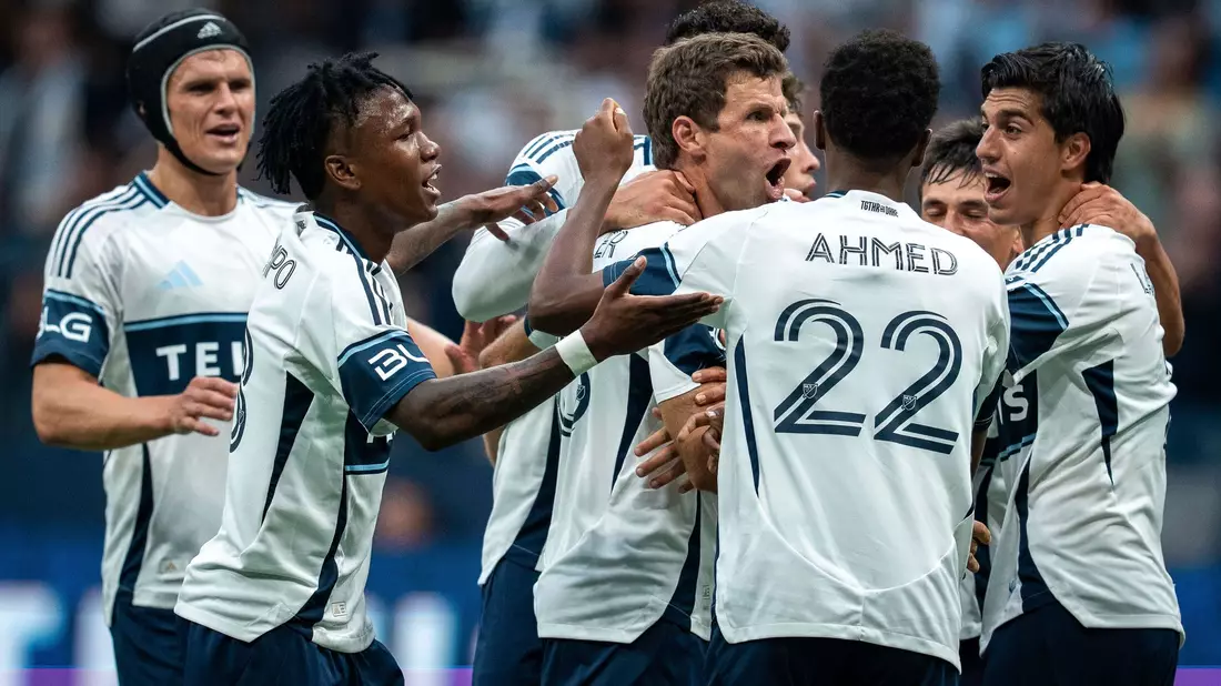 Der Jubel war umsonst: Der Treffer von Thomas Müller zum 2:0 wurde nicht anerkannt. - Bild: ETHAN CAIRNS/The Canadian Press/AP/dpa