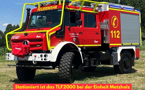 FW Leichlingen: Offizielle Übergabe: Drei neue Fahrzeuge und ein Rettungsboot / Indienststellung TLF2000, Rettungsboot, Kommandowagen und LF20-KatS - Foto: presseportal.de