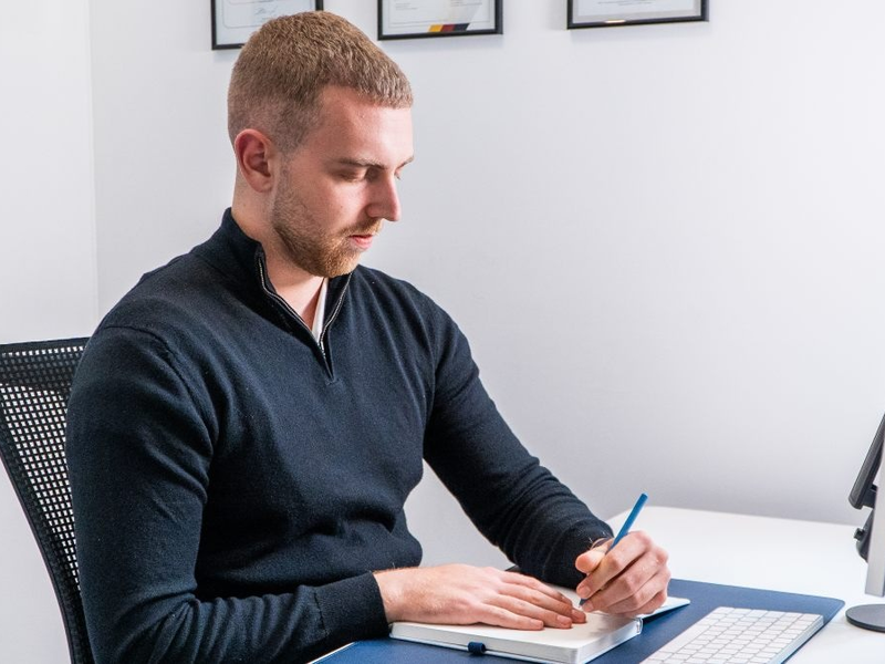 Gesunde Hydration ab 40: Tom Cattarius von Arktisquelle verrät, worauf es dabei ankommt und welche Rolle innovative Wasserfilter dabei spielen - Foto: presseportal.de