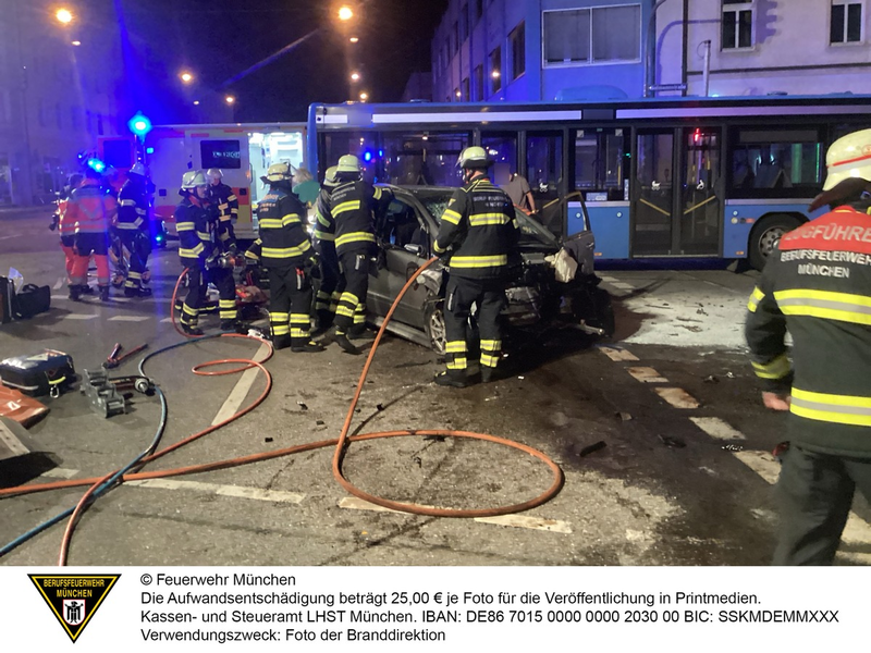 FW-M: Wochenendrückblick der Feuerwehr München - Foto: presseportal.de