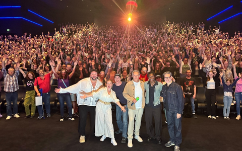 DAS KANU DES MANITU paddelt an die Spitze der Kinocharts/ Bestes Startwochenende eines deutschen Films seit 2019 - Foto: presseportal.de DAS KANU DES MANITU paddelt an die Spitze der Kinocharts/ Bestes Startwochenende eines deutschen Films seit 2019 - Foto: presseportal.de