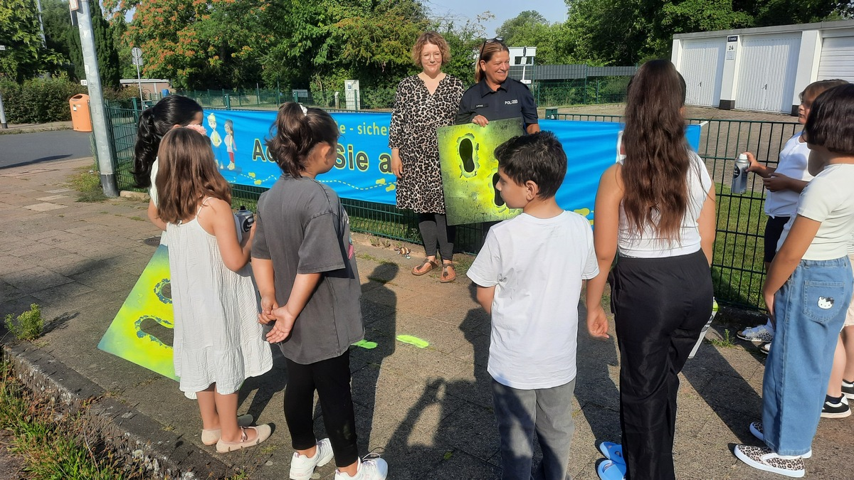 POL-SZ: Pressemitteilung der Polizeiinspektion SZ/PE/WF vom 18.08.2025. - Foto: presseportal.de