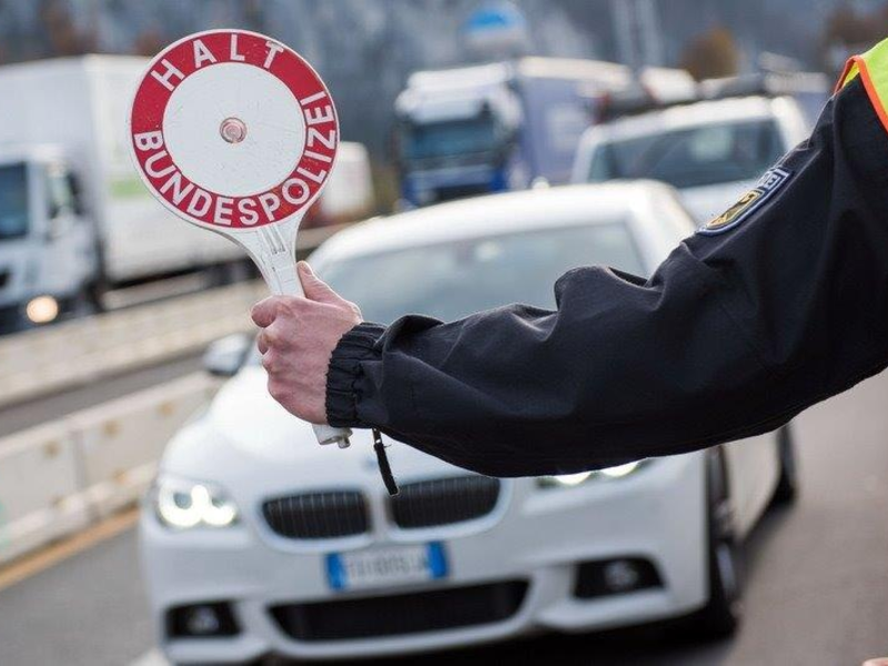 Bundespolizeidirektion München: Unerlaubte Einreisen, Schleusungen und ein tätlicher Angriff/ Freilassinger Bundespolizei am Wochenende gefordert - Foto: presseportal.de