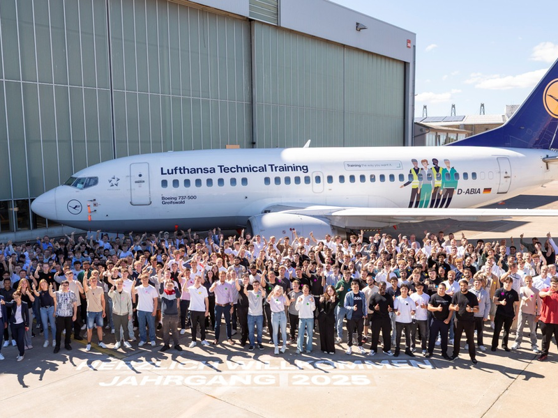 Rekordzahl neuer Auszubildender und dual Studierender bei Lufthansa Technik in Deutschland - Foto: presseportal.de