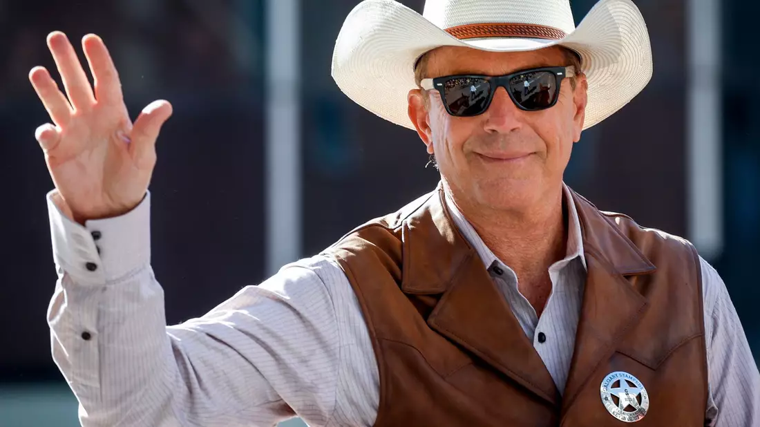 Kevin Costner wechselt vom Western ins Tragikomödien-Genre. (Archivbild)  - Bild: Jeff Mcintosh/Zuma Press/dpa