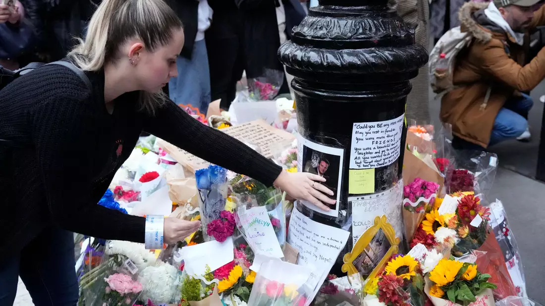 Der plötzliche Tod von Matthew Perry schockierte die Fans. (Archivbild)  - Bild: Charles Sykes/Invision/AP/dpa