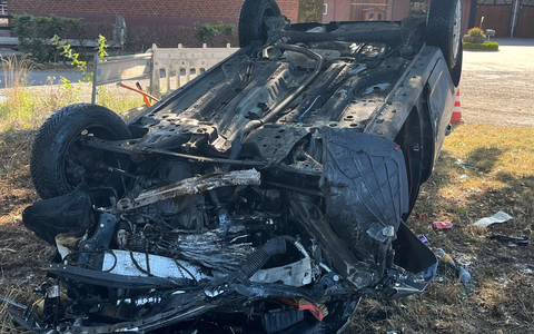 POL-COE: Senden, K4/ Auto gerät nach Unfall in Brand - Foto: presseportal.de