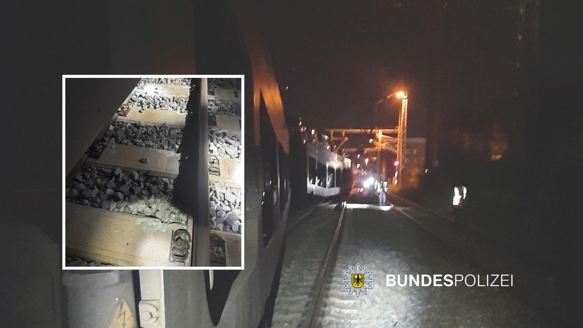 Bundespolizeidirektion München: Autoreisezug entgleist 150 Reisende blieben unverletzt - Foto: presseportal.de
