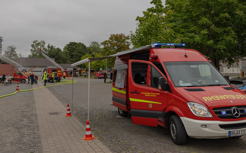 FW Kamen: Stadtübung der Jugendfeuerwehr - Foto: presseportal.de