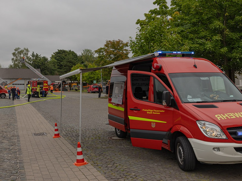 FW Kamen: Stadtübung der Jugendfeuerwehr - Foto: presseportal.de