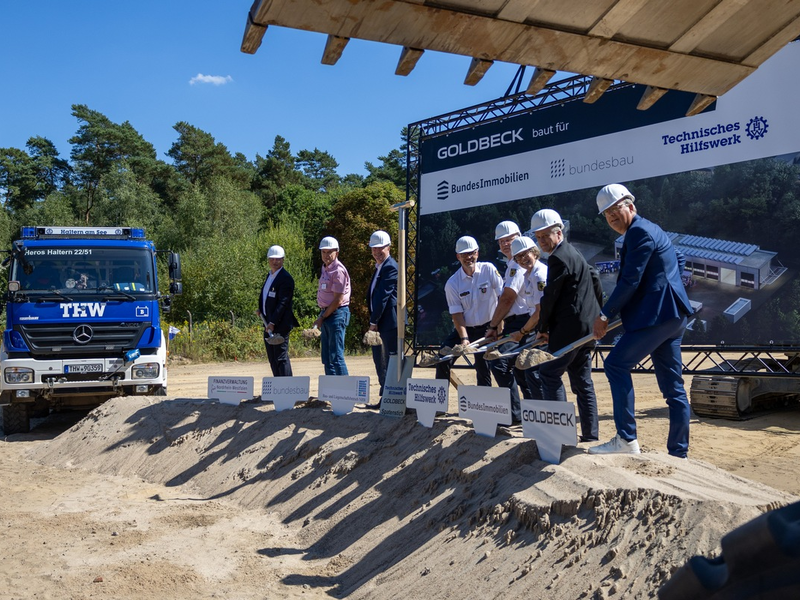 THW NRW: Spatenstich für THW-Neubau in Haltern am See - Foto: presseportal.de
