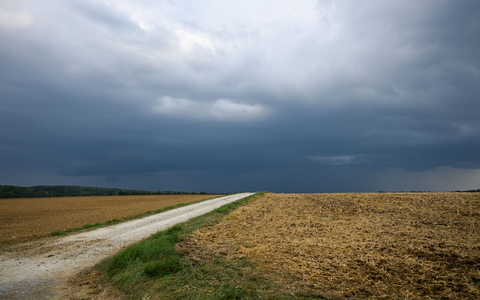 In Deutschland wird es nun wieder kühler. - Foto: Marius Bulling/onw-images/dpa