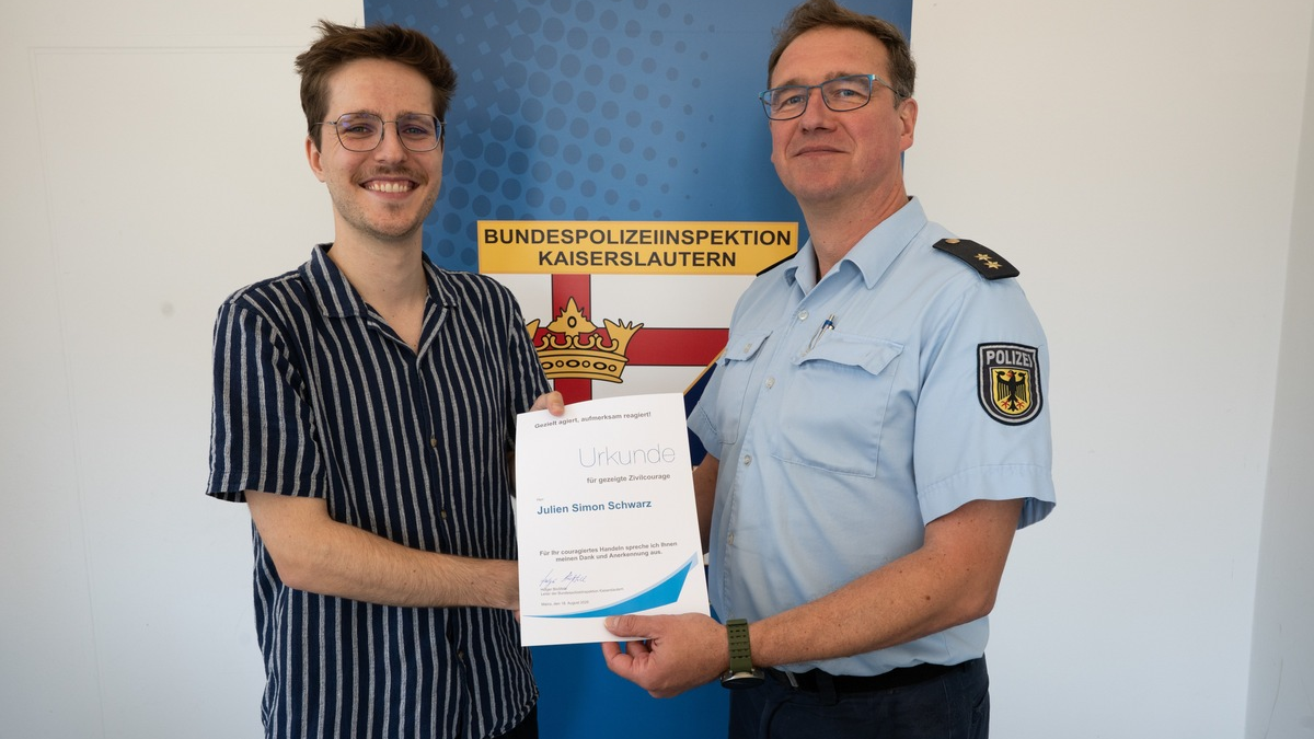 BPOL-KL: Lebensretter für Zivilcourage durch die Bundespolizei geehrt - Foto: presseportal.de