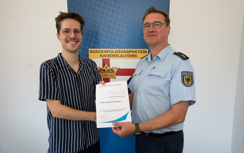 BPOL-KL: Lebensretter für Zivilcourage durch die Bundespolizei geehrt - Foto: presseportal.de