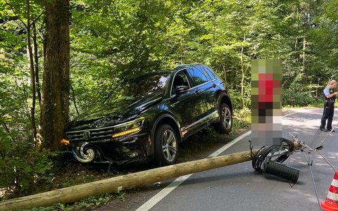 POL-RBK: Bergisch Gladbach - Alkoholisiert von der Fahrbahn abgekommen und dabei Telefonmast zerstört - Foto: presseportal.de POL-RBK: Bergisch Gladbach - Alkoholisiert von der Fahrbahn abgekommen und dabei Telefonmast zerstört - Foto: presseportal.de