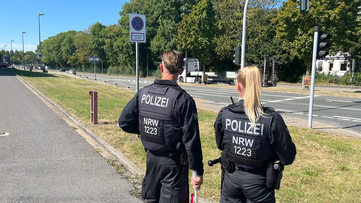 POL-BO: 68 Verkehrsteilnehmer mit Handy am Ohr erwischt - Schwerpunkteinsatz des Polizeipräsidiums Bochum - Foto: presseportal.de