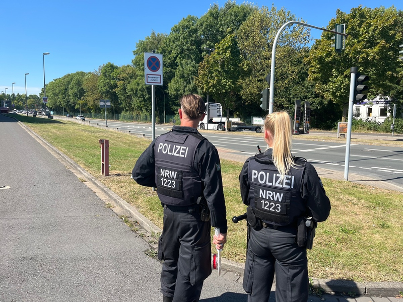 POL-BO: 68 Verkehrsteilnehmer mit Handy am Ohr erwischt - Schwerpunkteinsatz des Polizeipräsidiums Bochum - Foto: presseportal.de