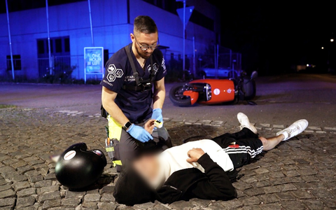 Neue Folge Mensch Retter - NACHTSCHICHT: Lebensrettung nach Brandverletzung und ein Patient außer Kontrolle - Foto: presseportal.de