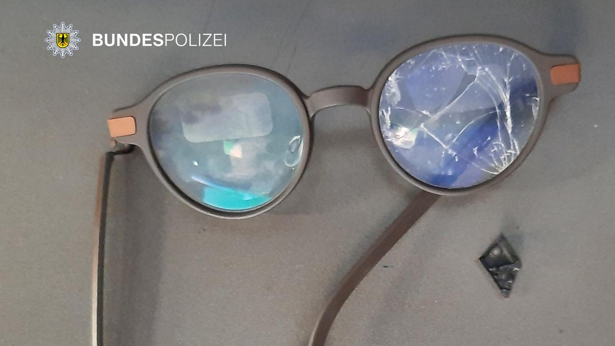 Bundespolizeidirektion München: Schlägerei am Mittelbahnsteig 3.000 Euro Brille kaputt - Foto: presseportal.de