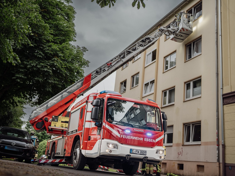 FW-E: Feuer im Mehrfamilienhaus - Matratze fängt Feuer - Foto: presseportal.de