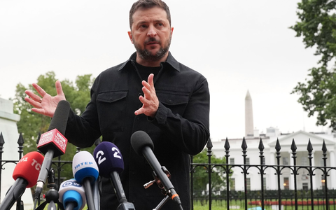 Selenskyj denkt an Gegenangriffe. (Archivbild) - Foto: Jacquelyn Martin/AP/dpa