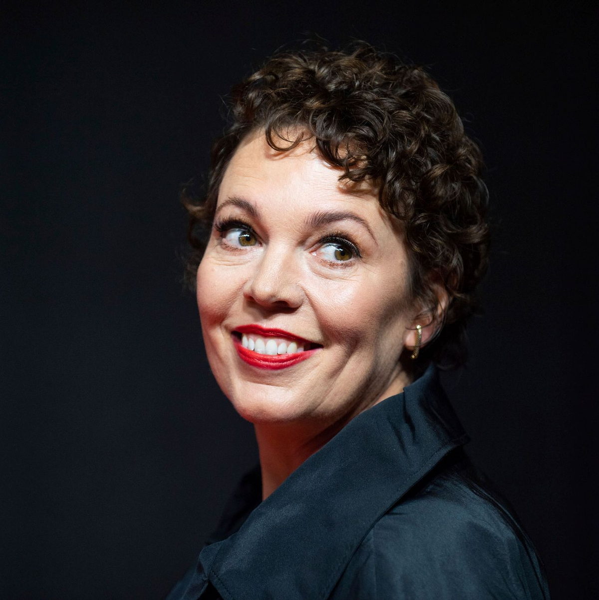 Olivia Colman spielt die Hauptrolle in einer Neuverfilmung von «Der Rosenkrieg», diesmal mit dem Titel «Die Rosenschlacht» (Archivbild).  - Foto: Arthur Mola/Invision/AP/dpa