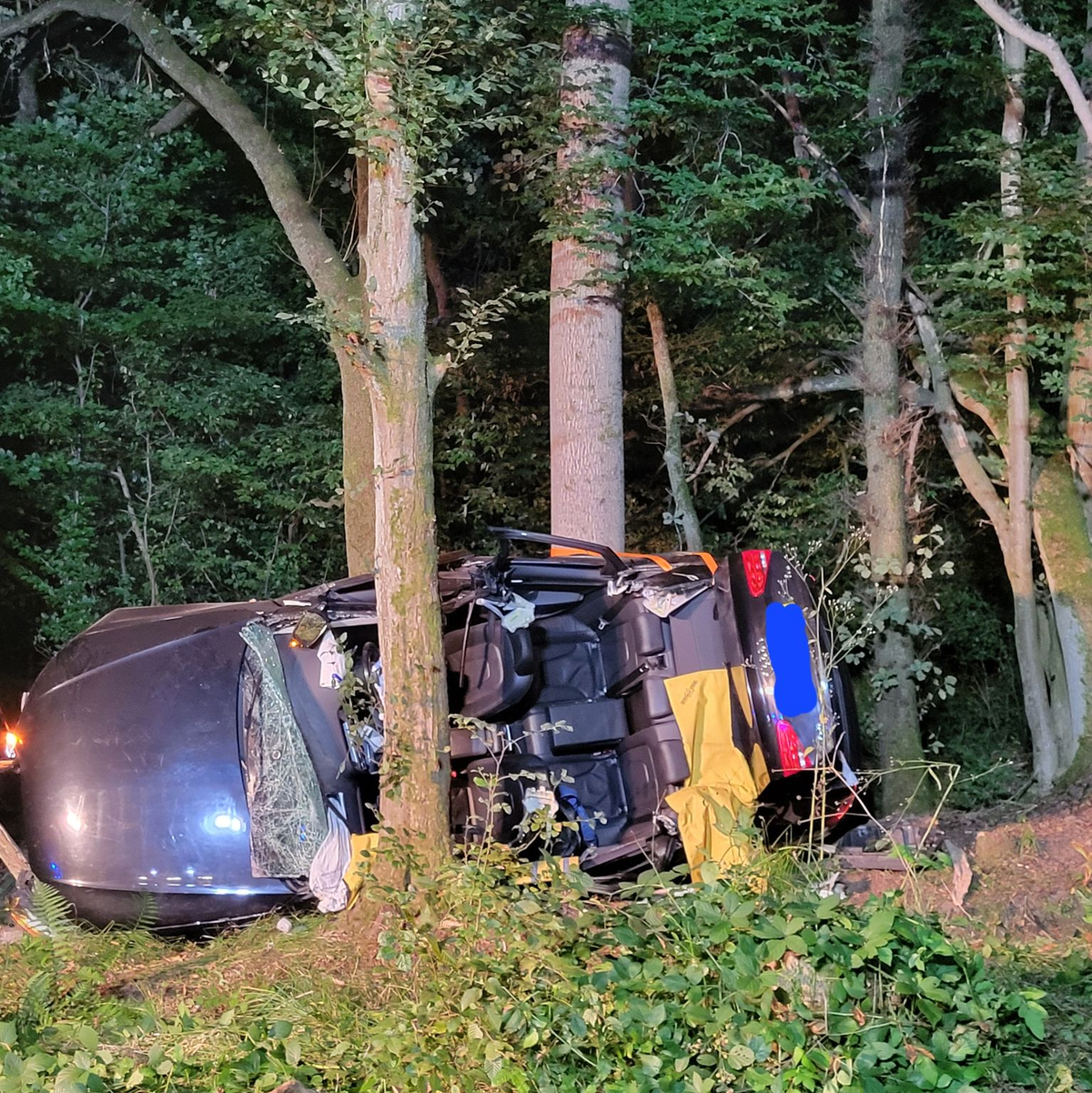 Den genauen Unfallhergang soll ein Gutachter klären. - Foto: Feuerwehr Reinhardshagen/dpa