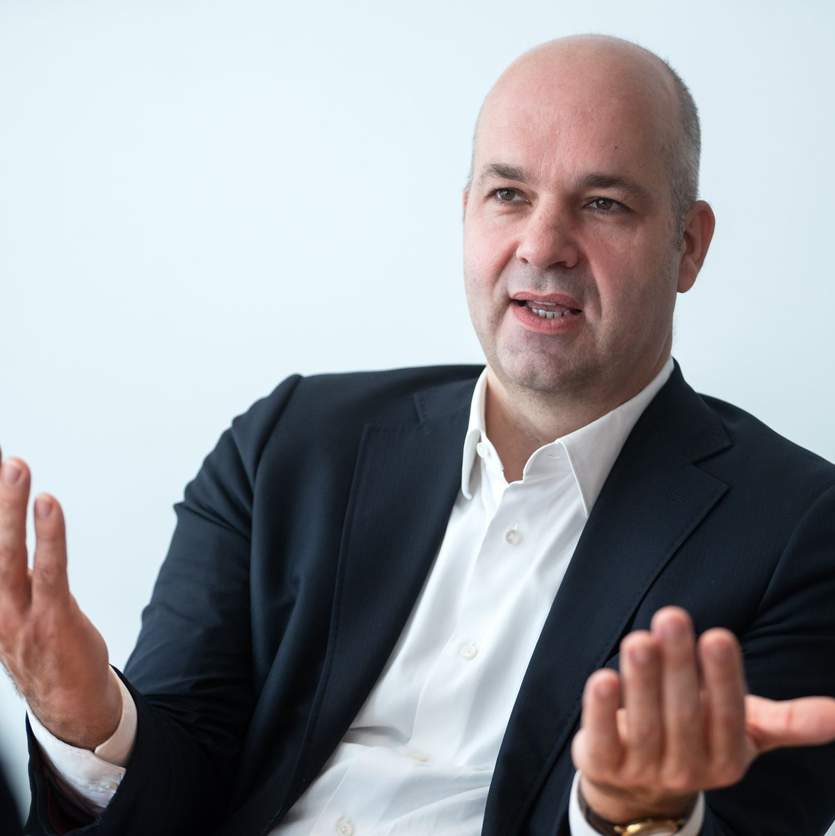 DIW-Präsident Marcel Fratzscher zieht mit einem Vorschlag für eine Rentner-Pflichtjahr Kritik auf sich. (Archivbild) - Foto: Bernd von Jutrczenka/dpa