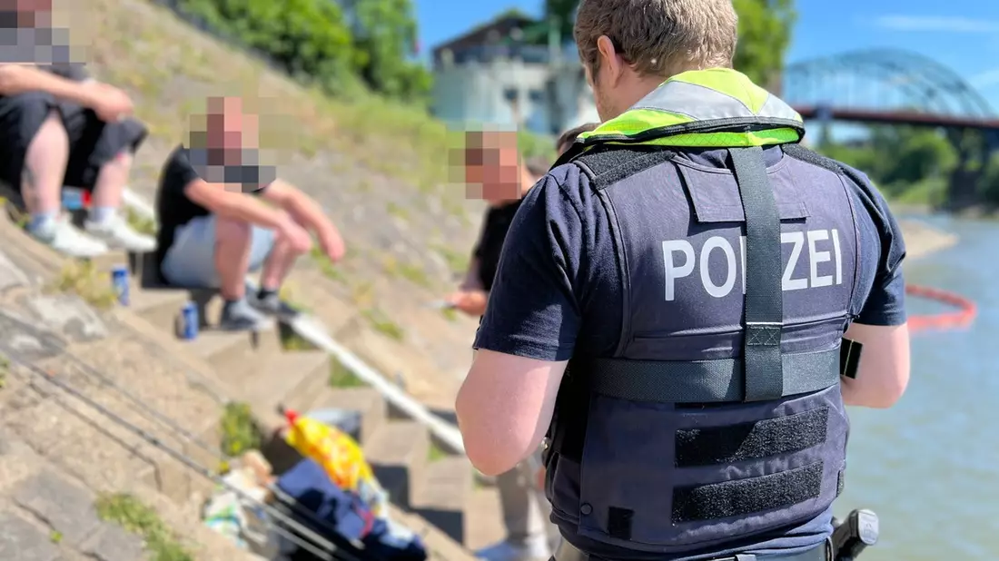 POL-DU: Stadtgebiet: Illegale Fischerei und Regulierung im Fokus - Bild: presseportal.de