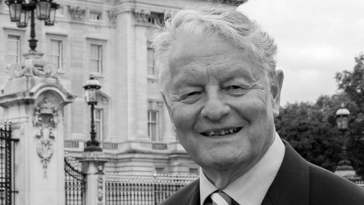 NDR trauert um Rolf Seelmann-Eggebert - Foto: presseportal.de