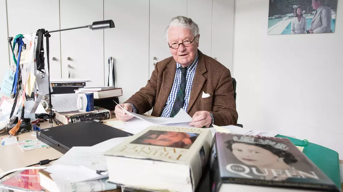 Er selbst nannte sich gern «Königsfritze», andere nannten ihn «Sir Rolf». (Archivbild) - Bild: picture alliance / Christian Charisius/dpa