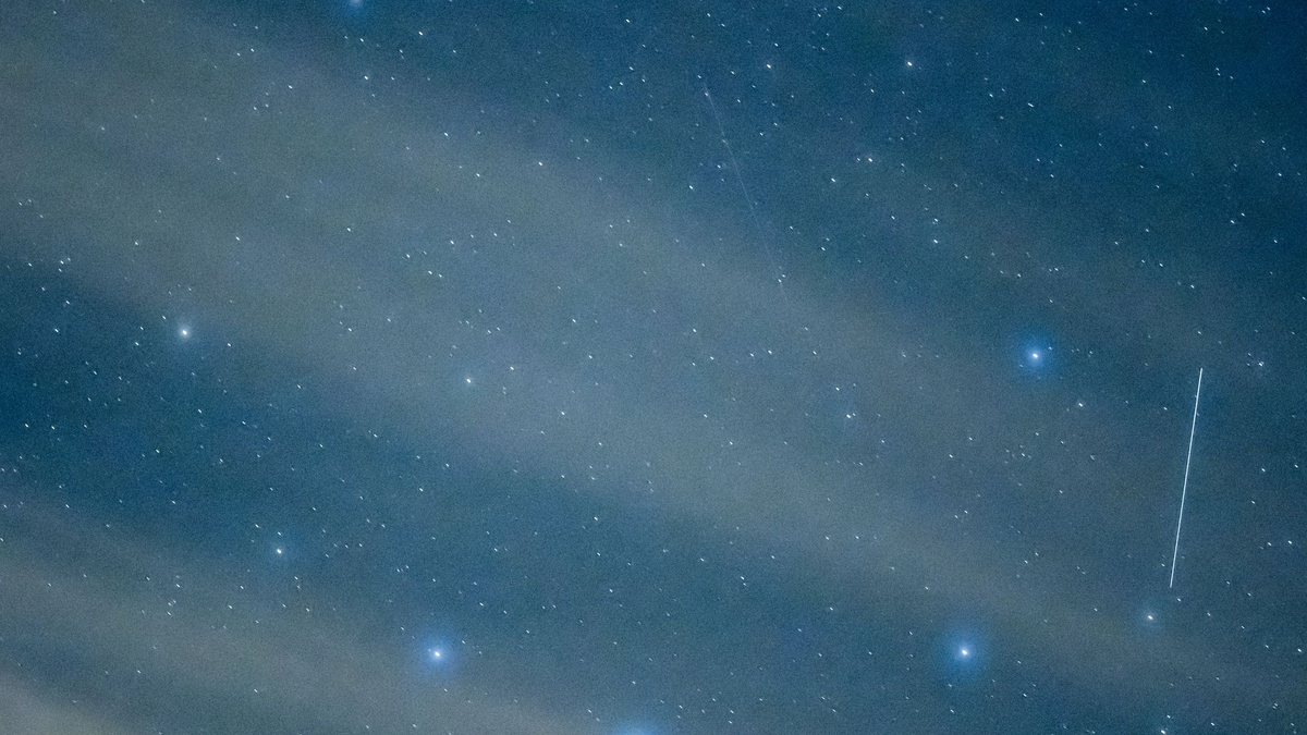 Das Sternbild Nördliche Krone, wo T Coronae Borealis aufleuchten soll - Foto: Patrick Pleul/dpa