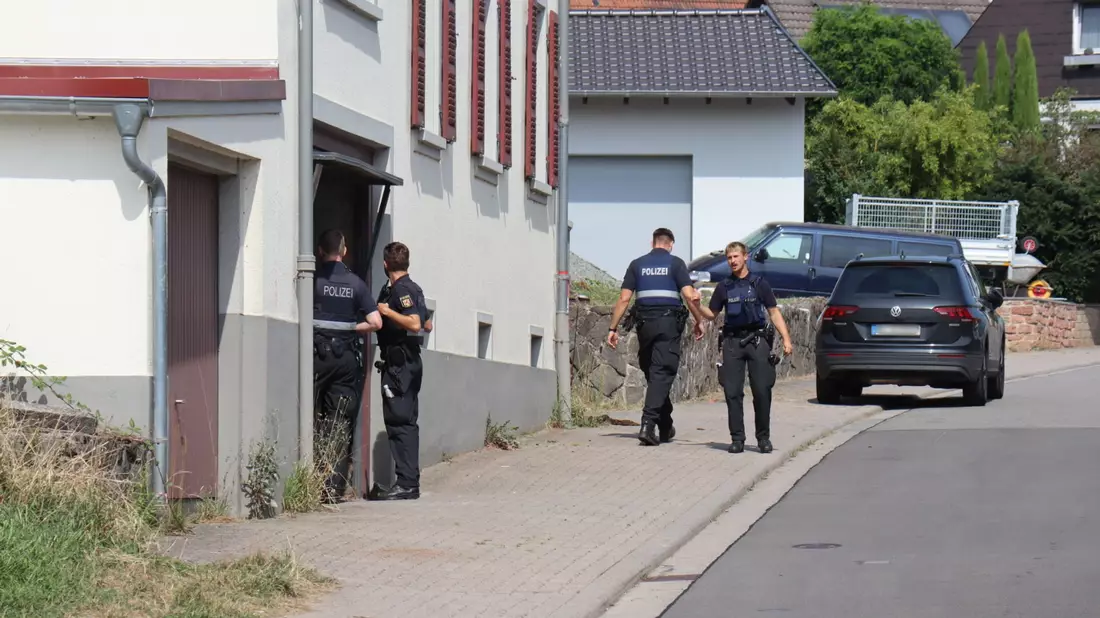 Die Polizei hatte seit Donnerstag nach dem Flüchtigen gesucht. (Archivbild) - Bild: Rene Priebe/dpa