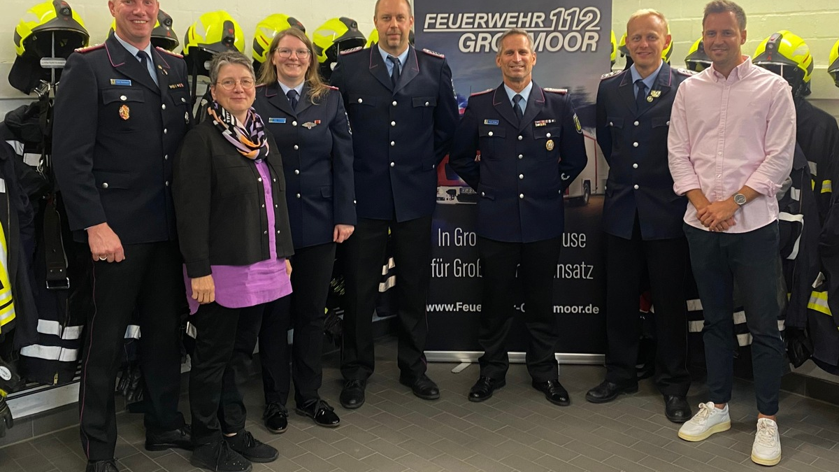 FW Wathlingen: Neuer Ortsbrandmeister gewählt - Staffelstab wird von Stantze an Conrad übergeben - Foto: presseportal.de