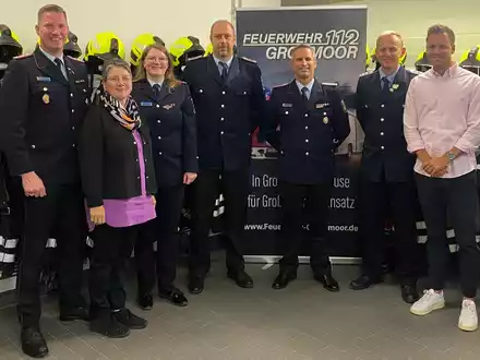FW Wathlingen: Neuer Ortsbrandmeister gewählt - Staffelstab wird von Stantze an Conrad übergeben - Foto: presseportal.de