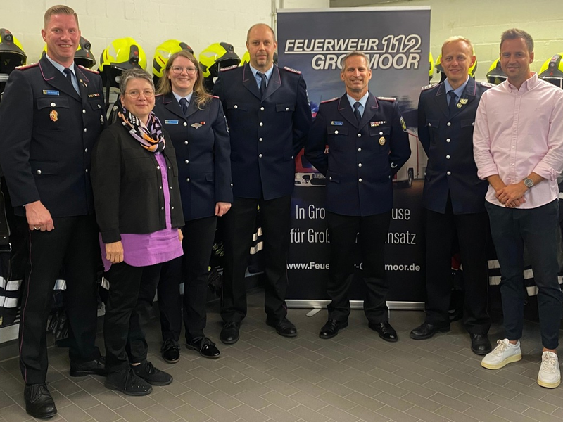 FW Wathlingen: Neuer Ortsbrandmeister gewählt - Staffelstab wird von Stantze an Conrad übergeben - Foto: presseportal.de