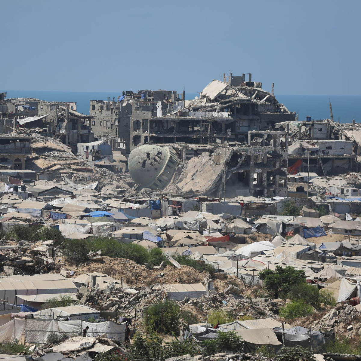 Vor der geplanten Offensive soll die dicht bewohnte Stadt Gaza geräumt werden. (Archivbild) - Foto: Omar Ashtawy/APA Images via ZUMA Press Wire/dpa