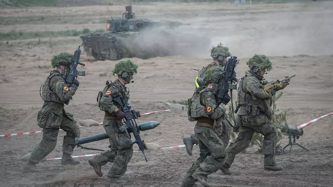 Abschluss der Nato-Übung Quadriga 2024 - Bild: Kay Nietfeld/dpa