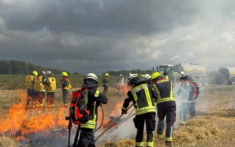 FW-MG: Übungsdienst zur Vegetationsbrandbekämpfung in Hardt und Rasseln - Foto: presseportal.de