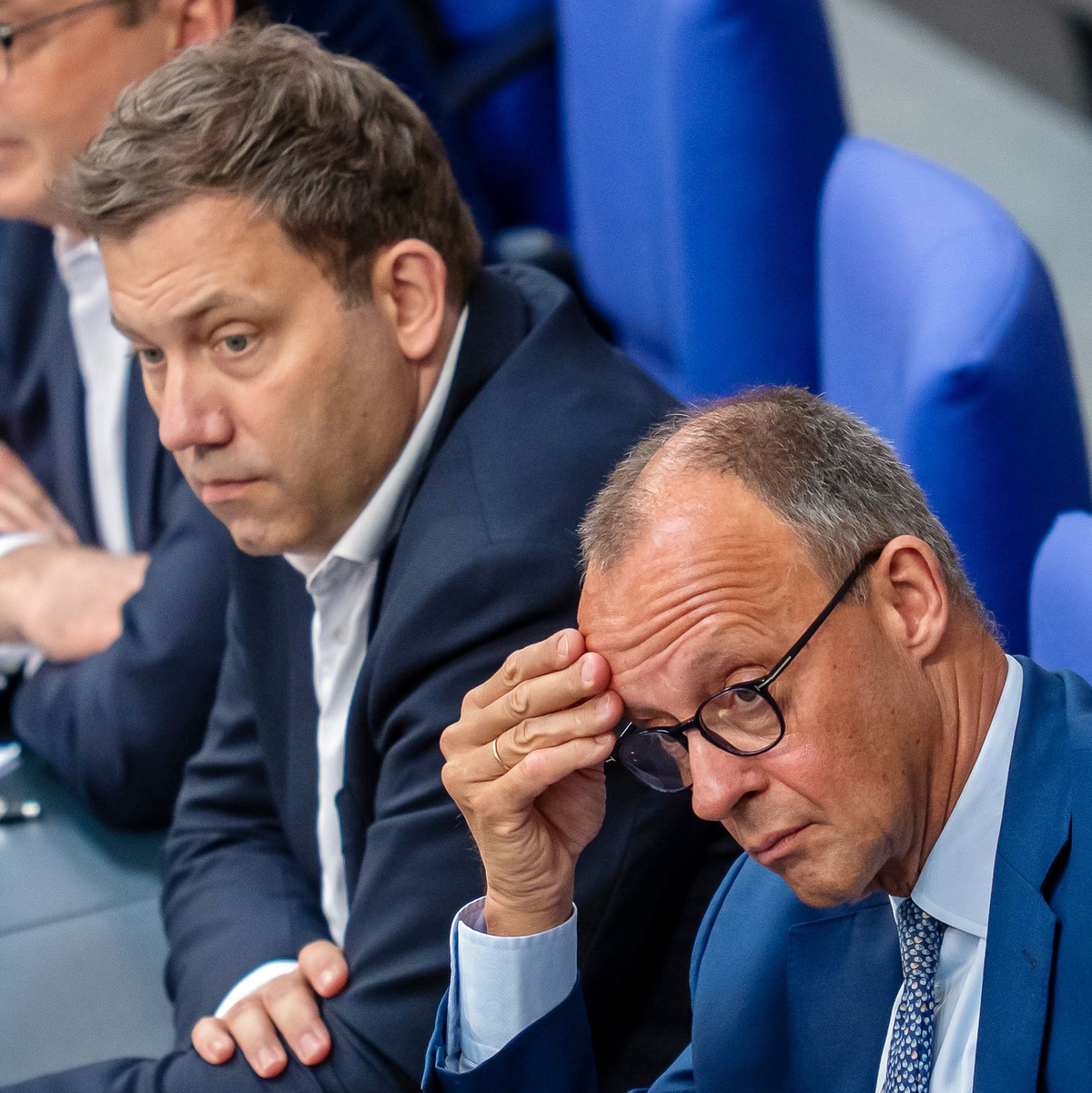 Rehlinger stellt sich hinter den SPD-Chef. (Archivbild) - Foto: Michael Kappeler/dpa