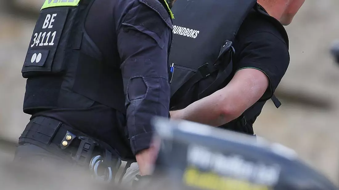 Rechtsextremer Aktivist wird abgeführt am 24.08.2025 - Bild: über dts Nachrichtenagentur