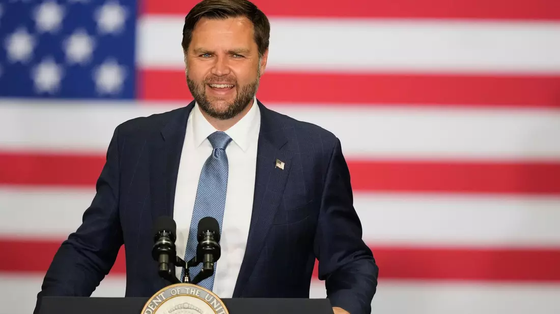 Vance bekräftigt, die USA würden in der Ukraine keine Bodentruppen einsetzen. (Archivbild) - Bild: Brynn Anderson/AP/dpa