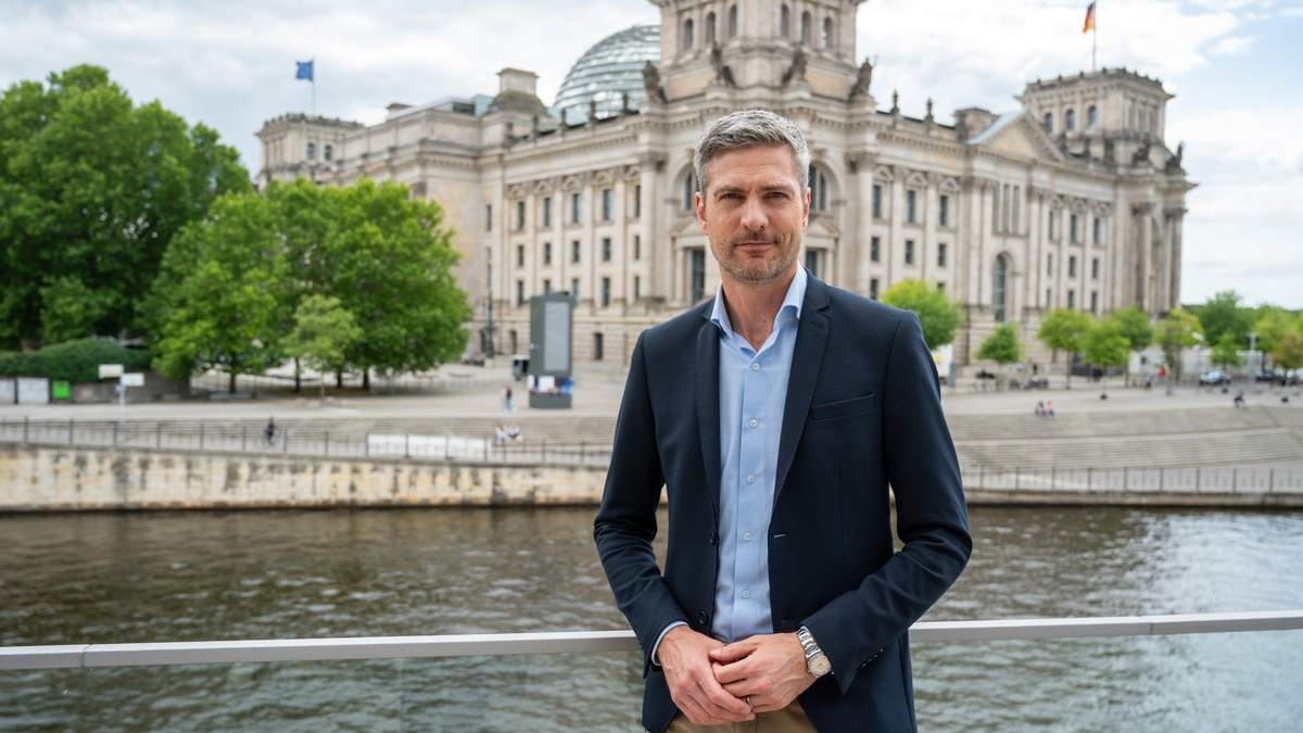 „Bis jetzt haben wir viel geschafft“: Angela Merkel vertritt im ARD Exklusivinterview gegensätzliche Position zu Friedrich Merz - Foto: presseportal.de