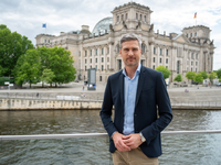 „Bis jetzt haben wir viel geschafft“: Angela Merkel vertritt im ARD Exklusivinterview gegensätzliche Position zu Friedrich Merz - Foto: presseportal.de