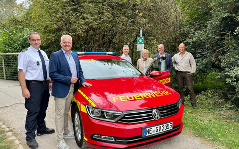 FW Grevenbroich: Projekt Rettungspunkte im Stadtwald gestartet - schnellere Hilfe im Notfall - Foto: presseportal.de