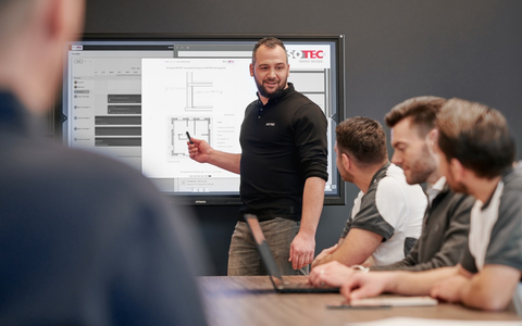 Digitalisierung im Handwerk: Erfolgsfaktor und Zukunftssicherung / Warum modernes Handwerk ohne Digitalisierung nicht mehr auskommt - Foto: presseportal.de Digitalisierung im Handwerk: Erfolgsfaktor und Zukunftssicherung / Warum modernes Handwerk ohne Digitalisierung nicht mehr auskommt - Foto: presseportal.de