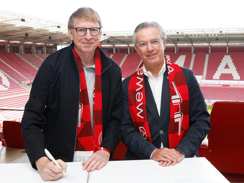 Kontinuität im Vorstand der MEWA Textil-Service SE / Aufsichtsrat gewinnt CCO Michael Kümpfel für vorzeitige Vertragsverlängerung - Foto: presseportal.de