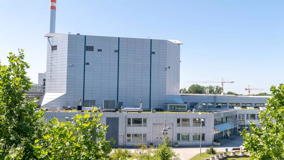 Auch Atommüll aus Bayern kommt nach Ahaus ins Münsterland. (Archivbild) - Bild: Peter Kneffel/dpa