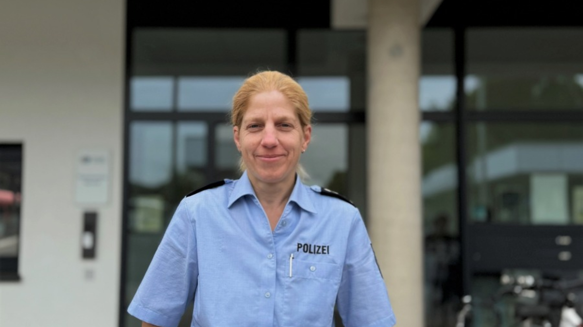 POL-SU: Polizei Hennef unter neuer Führung - Hauptkommissarin Altmaier übernimmt Leitung - Foto: presseportal.de