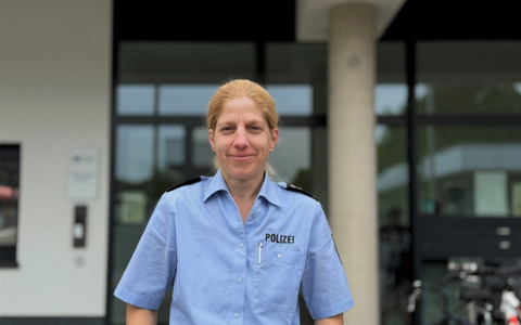 POL-SU: Polizei Hennef unter neuer Führung - Hauptkommissarin Altmaier übernimmt Leitung - Foto: presseportal.de